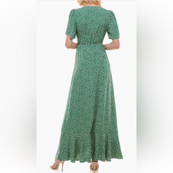 Socialite Printed Ruffle Dress - Picture 2 of 12